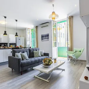  Appartement Guisol - Typical 3 Bedroom Ac Near Port